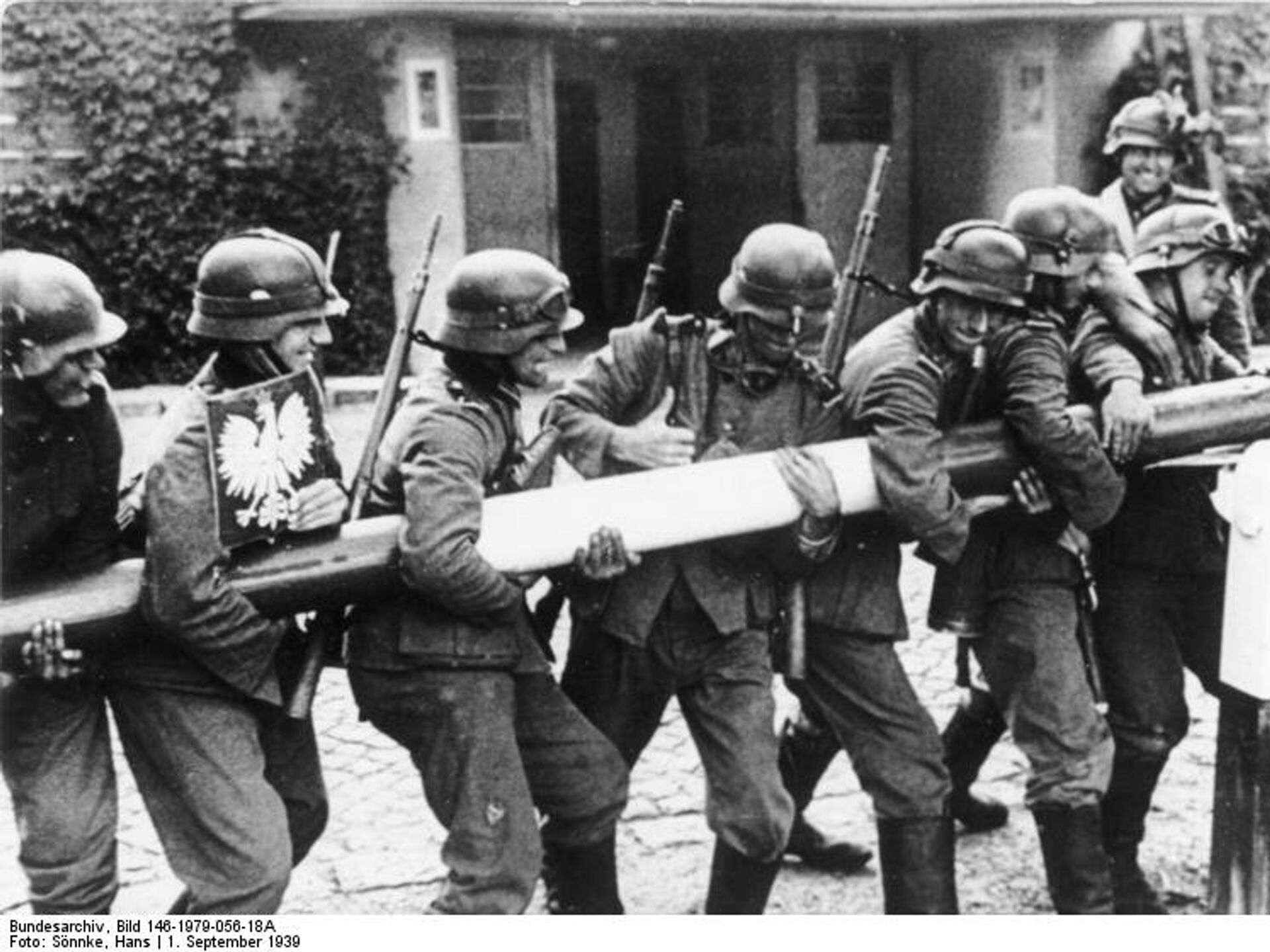 1939. Как началась война / Outbreak 1939  (2009) TVRip