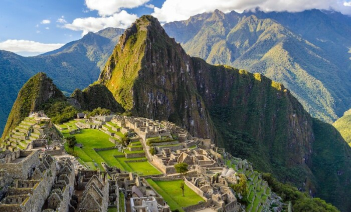 NG: Разгадка тайн Мачу-Пикчу / Macchu Picchu Decoded (Ghosts of Macchu Picchu)  (2010) BDRip