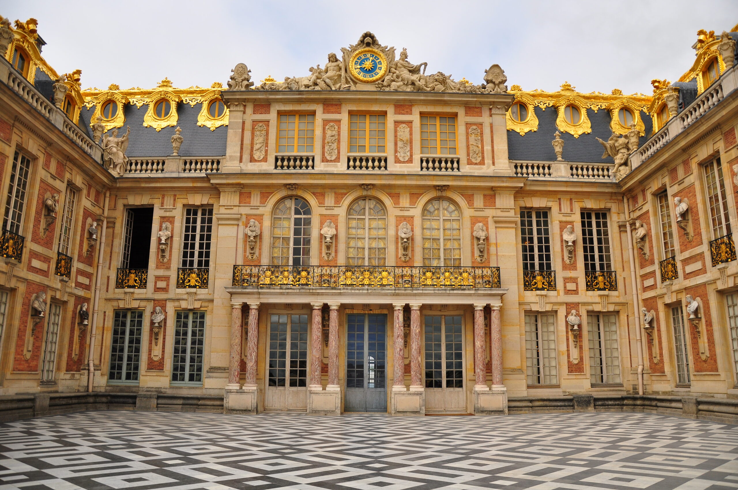 Версальский дворец / Le Chateau de Versailles  (2011) SATRip